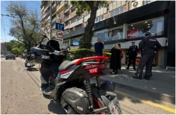 Երևանում բարձրահարկ շենքից երիտասարդ կին է վայր ընկել